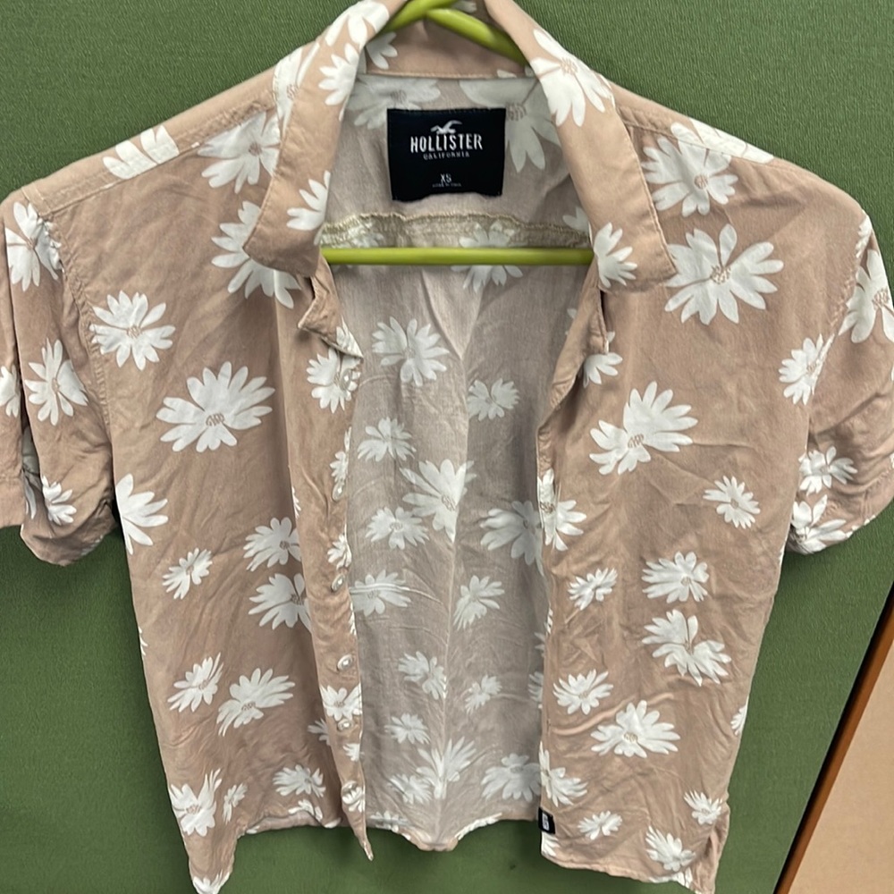 Hollister dress shirt